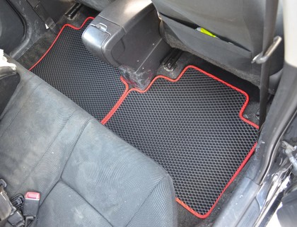 EVA коврики на Toyota Yaris II 2005&nbsp;-&nbsp;2011 в Хабаровске