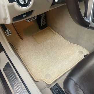 Ворсовые коврики на Mercedes E (C207) 2009 - 2017 в Хабаровске Ворсовые коврики на Mercedes E (C207) 2009 - 2017 в Хабаровске