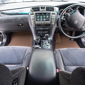 Коврики на Toyota Crown (S180) 2003&nbsp;-&nbsp;2008 в Хабаровске