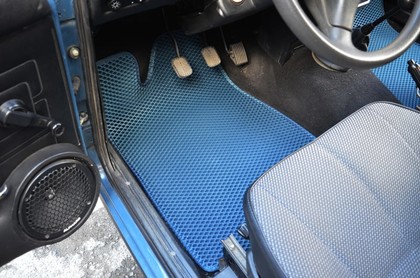 Коврики на Lada (ВАЗ) 2101, 2102, 2103, 2104, 2105, 2106, 2107 1970&nbsp;-&nbsp;2012 в Хабаровске