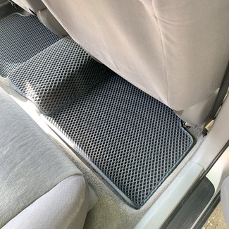 Ворсовые коврики на Toyota Vista (V50) 1998&nbsp;-&nbsp;2003 в Хабаровске