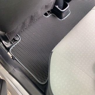 Коврики на Toyota Aqua (P10) 2011&nbsp;-&nbsp;2021 в Хабаровске