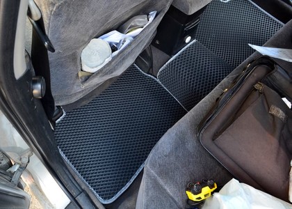 Коврики на Nissan Primera (P11) 1996 - 2002 в Хабаровске Коврики на Nissan Primera (P11) 1996 - 2002 в Хабаровске