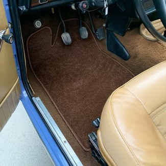 Коврики на Lada (ВАЗ) 2101, 2102, 2103, 2104, 2105, 2106, 2107 1970&nbsp;-&nbsp;2012 в Хабаровске