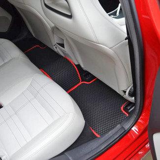 Ворсовые коврики на Mercedes GLA (X156) 2014 - 2020 в Хабаровске Ворсовые коврики на Mercedes GLA (X156) 2014 - 2020 в Хабаровске