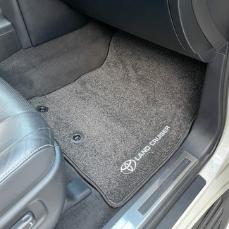 Коврики на Toyota Land Cruiser 200 2007&nbsp;-&nbsp;2021 в Хабаровске