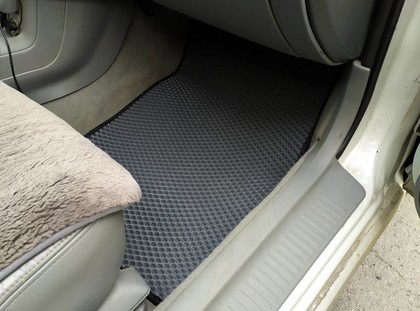 Ворсовые коврики на Mitsubishi Galant VIII 1996&nbsp;-&nbsp;2005 в Хабаровске