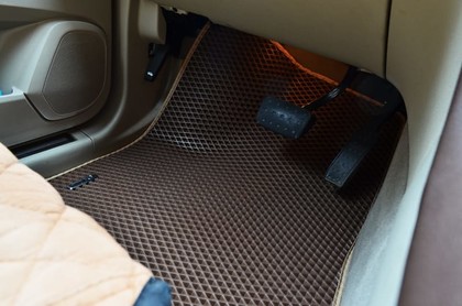 Коврики на Cadillac SRX II 2009&nbsp;-&nbsp;2017 в Хабаровске