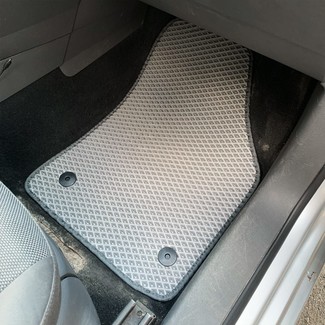 Ворсовые коврики на Volkswagen Caddy (2K) 2003 - 2020 в Хабаровске Ворсовые коврики на Volkswagen Caddy (2K) 2003 - 2020 в Хабаровске