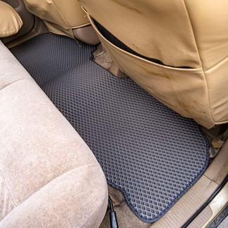 Ворсовые коврики на Toyota Ipsum I 1996 - 2001 в Хабаровске Ворсовые коврики на Toyota Ipsum I 1996 - 2001 в Хабаровске