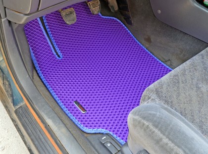 Ворсовые коврики на Toyota Camry (XV10) 1991&nbsp;-&nbsp;1996 в Хабаровске