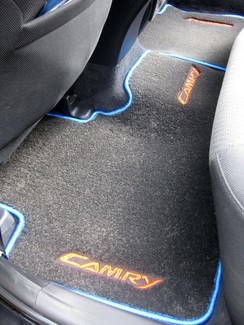Ворсовые коврики на Toyota Camry (XV50) 2011&nbsp;-&nbsp;2018 в Хабаровске