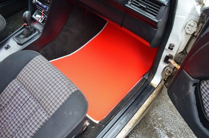 Ворсовые коврики на Mercedes E (W124) 1986 - 1996 в Хабаровске Ворсовые коврики на Mercedes E (W124) 1986 - 1996 в Хабаровске