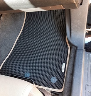 Коврики на Ford Mustang V 2004&nbsp;-&nbsp;2014 в Хабаровске