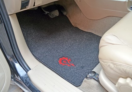 Коврики на Toyota Fortuner I 2004 - 2015 в Хабаровске Коврики на Toyota Fortuner I 2004 - 2015 в Хабаровске