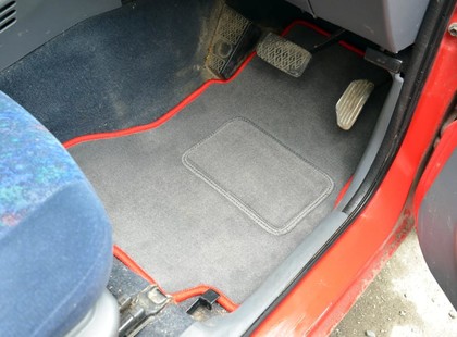 Коврики на Toyota Cami 1999&nbsp;-&nbsp;2006 в Хабаровске