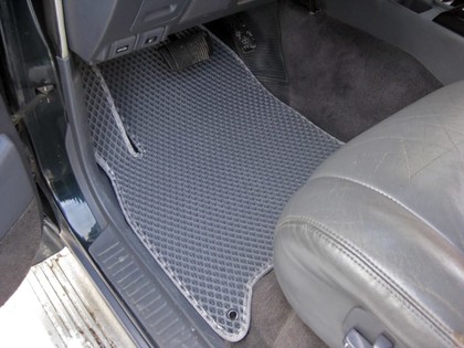 Коврики на Toyota Land Cruiser 80 1990&nbsp;-&nbsp;1997 в Хабаровске