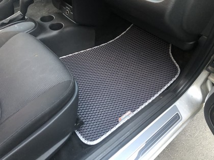 Коврики на ГАЗ Siber 2008 - 2010 в Хабаровске Коврики на ГАЗ Siber 2008 - 2010 в Хабаровске