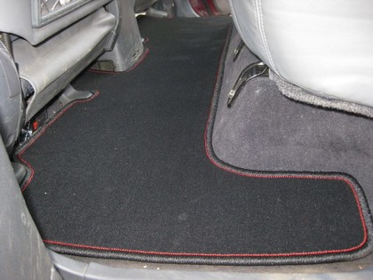 Коврики на Toyota Land Cruiser 80 1990&nbsp;-&nbsp;1997 в Хабаровске