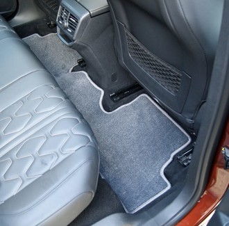 Коврики на Peugeot 3008 II 2016&nbsp;-&nbsp;2026 в Хабаровске