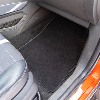 Коврики на Ford Kuga I 2008&nbsp;-&nbsp;2013 в Хабаровске