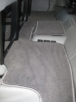 Ворсовые коврики на Renault Trafic II 2001&nbsp;-&nbsp;2014 в Хабаровске