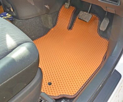 Коврики на Toyota Wish II 2009 - 2017 в Хабаровске Коврики на Toyota Wish II 2009 - 2017 в Хабаровске